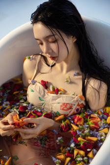 朴妮唛最新视频